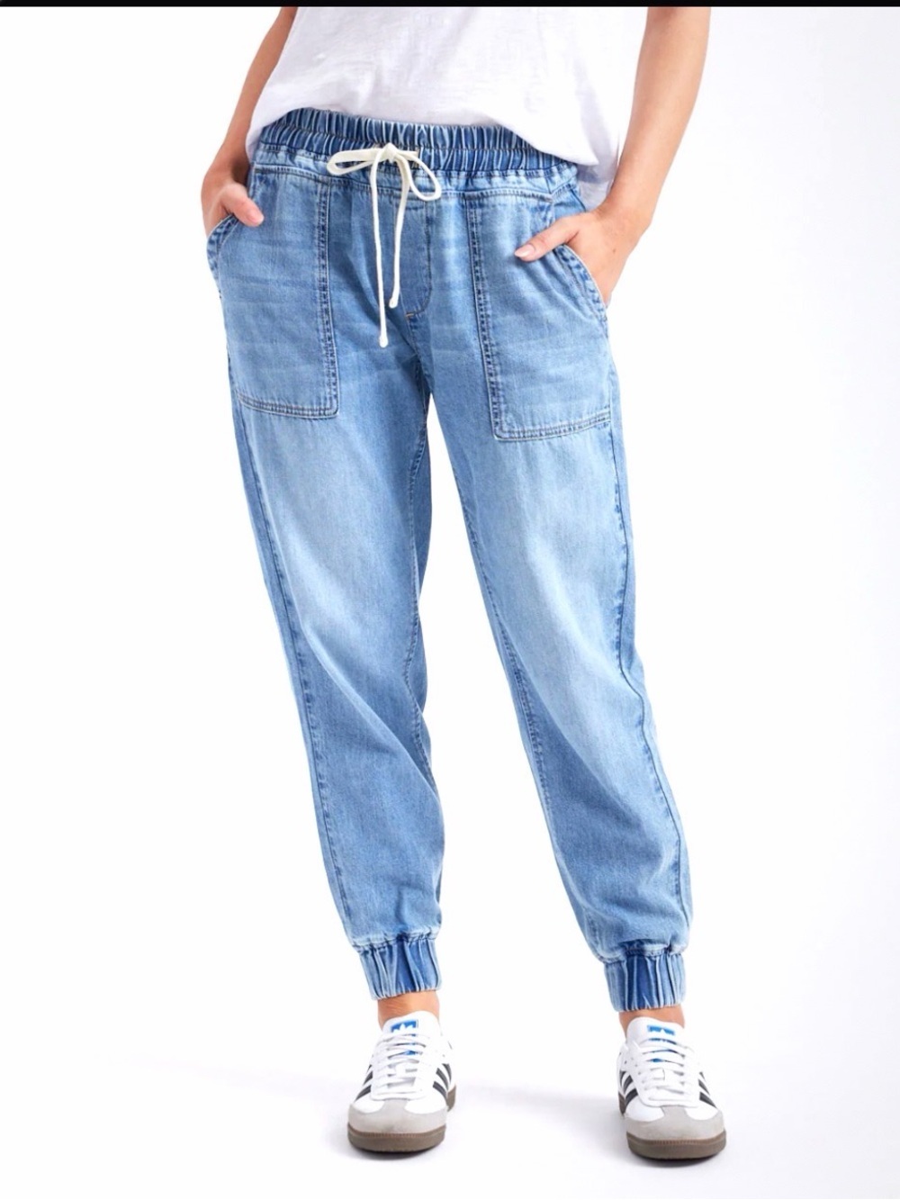 Chelsea & Violet Mid-Wash Denim Joggers Size XS Lightweight Tencel Blend
